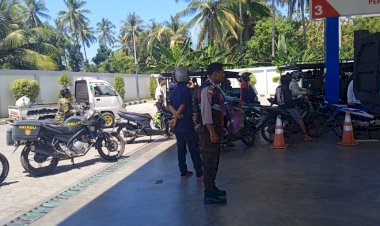 MENJAGA-KAMTIBMAS-POLSEK-KEWAPANTE-LAKSANAKAN-PATROLI-RUTIN-DAN-SAMBANG-WARGA