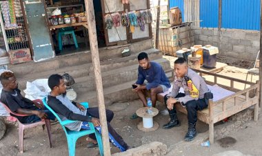 Sambang-Warga,-Bhabinkamtibmas-Ajak-Jaga-Keamanan-Desa