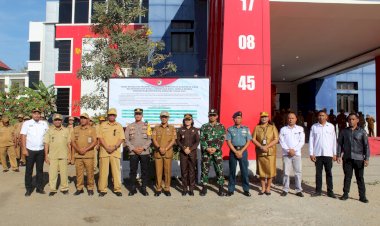 Apel-Kekuatan-ASN-dan-Deklarasi-Netralitas-Jelang-Pilkada-2024-di-Kabupaten-Sikka