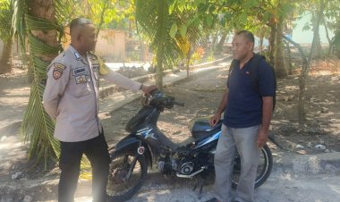 Bhabinkamtibmas-Desa-Du-Gencarkan-Patroli-Dialogis-untuk-Ciptakan-Kamtibmas-Menjelang-PILKADA.