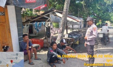 KEGIATAN-PATROLI-RUTIN-OLEH-PIKET-JAGA-SPKT-REGU-2-POLSEK-BOLA-POLRES-SIKKA.