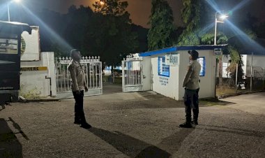 Polsek-Lela-Gencarkan-Patroli-Malam,-Warga-Sikka-Merasa-Aman-dan-Nyaman