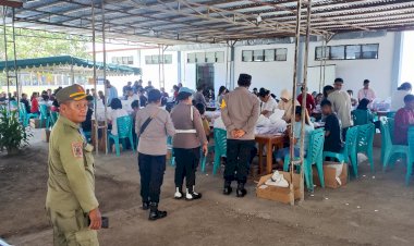 KEGIATAN-HARI-PERTAMA-PENYORTIRAN-DAN-PELIPATAN-SURAT-SUARA-PILKADA-TAHUN-2024.