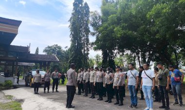 Polres-Sikka-Amankan-Aksi-Damai-Ikatan-Mahsiswa-Muhammadya-(IMM)