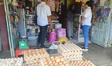 Satgas-Pangan-Polres-Sikka-Cek-Ketersediaan-dan-Harga-Bahan-Pokok-di-Pasar-Alok-Maumere