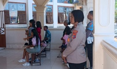 Pengamanan-Ibadah-Misa-Rabu-Abu-di-Sejumlah-Gereja-dan-Kapela-di-Kabupaten-Sikka-Berjalan-Lancar