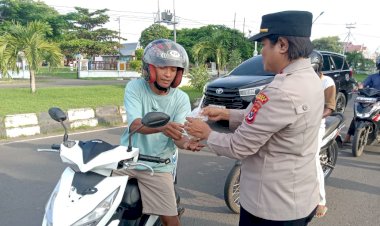 Polsek-Alok-Polres-Sikka-Gelar-Bhakti-Sosial-