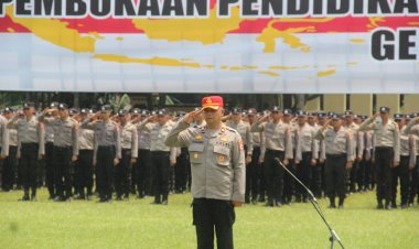 1.800-Bintara-Polri-memulai-transformasi-menjadi-perwira:-Bintra-dan-orientasi-lingkungan-menandai-dimulainya-pembukaan-SIP-Angkatan-ke-54-Gelombang-I-di-Sukabumi.