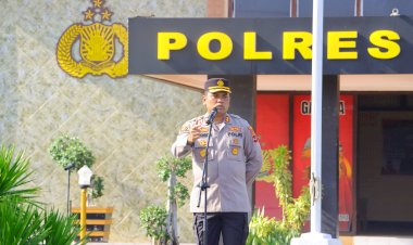 Apel-Pagi-Polres-Sikka:-Kapolres-Tekankan-Kepatuhan-terhadap-Aturan-dan-Kerja-Sama-dalam-Tugas