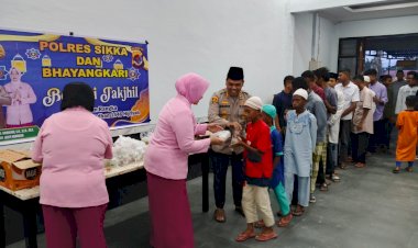 Polres-Sikka-dan-Bhayangkari-Cabang-Sikka-Berbagi-Takjil-dengan-Anak-Yatim-Piatu