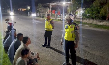 Satlantas-Polres-Sikka-Gelar-Patroli-Lampu-Biru-di-Bulan-Ramadan,-Ciptakan-Kamseltibcarlantas-yang-Kondusif