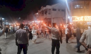 Pengamanan-Ketat-Takbir-Akbar-Masjid-At-Taqwa-Beru-dan-Masjid-Raya-Lainnya-oleh-Polres-Sikka-dan-Polsek-Alok