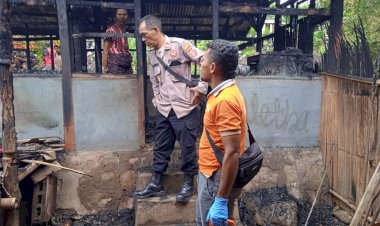 Polek-Waigete-Investigasi-Kebakaran-Kios-Dan-Rumah-Warga-Di-Tuabao-Sikka