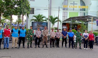 Polres-Sikka-dan-Polsek-Jajaran-Laksanakan-Pengamanan-Misa-Kamis-Putih-di-Seluruh-Gereja-Wilayah-Hukum-Kabupaten-Sikka