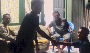 Bhabinkamtibmas-Polsek-Alok-Polres-Sikka-Laksanakan-Mediasi-Penyelesaian-Masalah-Pengancaman--Dan-Perbuatan-Tidak-Menyenangkan