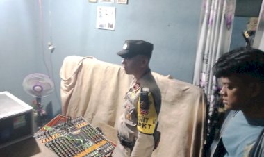 Operator-Call-Center-110-Polres-Sikka-Tindak-Cepat-Aduan-Warga-Soal-Kebisingan-Musik