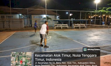Kapolres-Sikka-Gelar-Pertandingan-Tenis-Bersama-Untuk-Jalin-Keakraban