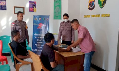 Sambut-Hari-Bhayangkara,-Sidokkes-Polres-Sikka-Gelar-Pemeriksaan-Kesehatan-Gratis-untuk-Pengemudi-Ojek