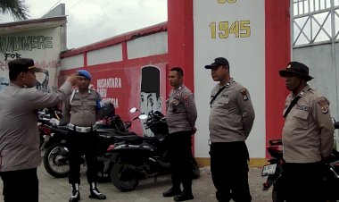 Dukung-Sportivitas,-Polres-Sikka-Amankan-Laga-Sepak-Bola-Antar-Kecamatan-di-Samador