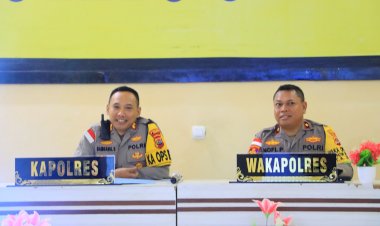 Kapolres-Sikka-Pimpin-Langsung-Anev-Bulanan:-Evaluasi-Kinerja-dan-Strategi-Penguatan-Pelayanan-Publik