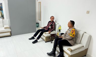 Sinergi-Untuk-Nian-Tana-Sikka:-Kapolres-Sikka-Jalin-Silaturahmi-Hangat-dengan-Pemda-Sikka