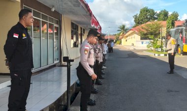 PAWAS-POLRES-SIKKA-TEKANKAN-RESPONSIF-DAN-HUMANIS-PERSONIL-PIKET-SPKT-POLRES-SIKKA-DALAM-PELAYANAN-MASYARAKAT