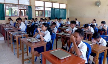 Satuan-Intelkam-Polres-Sikka-Polda-NTT-Laksanakan-Monitoring--Penyaluran-Program-Makan-Bergizi-Gratis-(MBG)-Di-wilayah-Kab.-Sikka