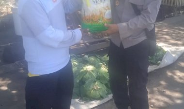 POLSEK-WAIGETE-POLRES-SIKKA-POLDA-NTT-LAKSANAKAN-GERAKAN-PANGAN-MURAH