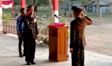 Closing-Ceremony-Penuh-Makna:-Penurunan-Bendera-Tutup-HUT-RI-dengan-Elegan-Di-Kec.-Talibura-Kab.Sikka