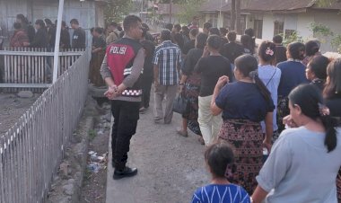 “Situasi-Kondusif,-Polres-Sikka-Amankan-Misa-Penguburan-Korban-Penganiayaan”