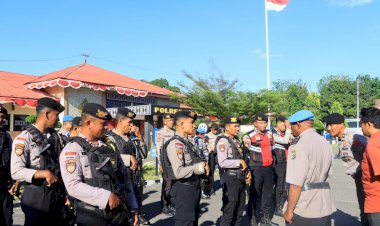 “Polres-Sikka-Polda-NTT-Gelar-Apel-Fungsional,-Pastikan-Disiplin-dan-Kesiapan-Personel”