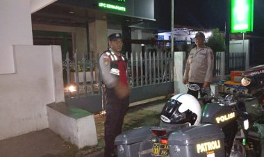 Polsek-Kewapante-Gelar-Patroli-Rutin-Jaga-Kondusifitas-Wilayah