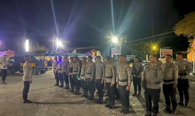 POLRES-ENDE-POLDA-NTT-MENGIRIMKAN-PASUKAN-BKO-PENGAMANAN-AKSI-UNJUK-RASA-DI-WILAYAH-HUKUM-POLRES-SIKKA