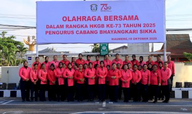 Semarak-HKGB-ke-73,-Polres-Sikka-Polda-NTT-dan-Bhayangkari-Gelar-Apel-Pagi-dan-Olahraga-Bersama