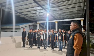Polres-Sikka-Polda-NTT--dan-Rutan-Kelas-IIB-Maumere-Gelar-Penggeledahan-Bersama,-Pastikan-Lingkungan-Rutan-Aman