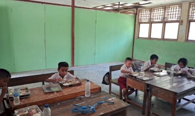 “Dapur-SPPG-Yaspem-Mulai-Distribusi-Menu-Bergizi,-Polsek-Kewapante-Pastikan-Aman”