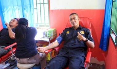 “Setetes-Darah,-Sejuta-Harapan:-Polres-Sikka-Polda-NTT-Warnai-HUT-Humas-Polri-dengan-Aksi-Kemanusiaan”