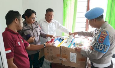 Dukung-Kesehatan-Personel,-Bid-Dokes-Polda-NTT-Suplai-Logistik-Obat-ke-Polres-Sikka