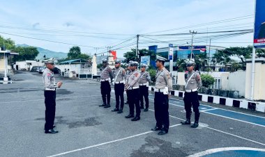Personel-Polres-Sikka-Polda-NTT-Gencarkan-Patroli,-Sambang-Warga-dan-Strong-Point-Pagi-Jaga-Kamtibmas-Kondusif