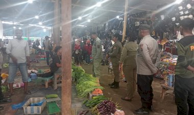 “Didukung-Putusan-Hukum,-Pemkab-Sikka-Mantapkan-Langkah-Penertiban-Pasar-Wuring-&-PNPM”