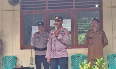 Dari-Lapangan-Upacara-ke-Pembentukan-Karakter,-Pesan-Humanis-Polres-Sikka-Polda-NTT-untuk-Pelajar