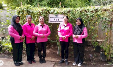 Bhayangkari-Polsek-Alok-Polres-Sikka-Polda-NTT-Aktif-Berdayakan-dan-Kembangkan-Program-Pekarangan-Pangan-Lestari-di-Lingkungan-Polsek-Alok.