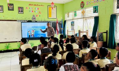 Langkah-Preventif-yang-Elegan,-Sat-Lantas-Polres-Sikka-Polda-NTT-Cetak-Generasi-Tertib-Berlalu-Lintas