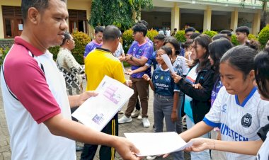 Jemput-Generasi-Terbaik,-Bag-SDM-Polres-Sikka-Polda-NTT-Sosialisasikan-Rekrutmen-Polri-2026