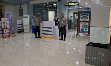 Pengamanan-Diperketat!-Posyan-Bandara-Frans-Seda-Maumere-Pastikan-Perjalanan-Penumpang-Aman-dan-Lancar