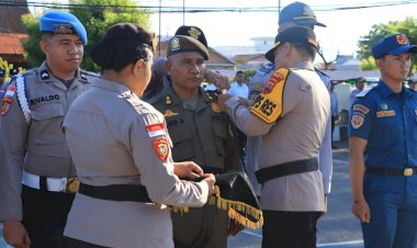 Pengamanan-Paskah-Dimulai,-Polres-Sikka-Gelar-Apel-Pasukan-Operasi-Semana-Santa-Turangga-2026