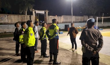 Gana-Kewa-Tampil-Perkasa,-Polres-Sikka-Kawal-Ketat-Babak-16-Besar-Samador-Memorial-Cup-2026-Hingga-Berakhir-Aman-dan-Kondusif