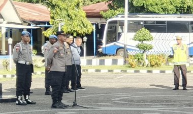 Dijaga-Extra-Ketat-Polres-Sikka-Turunkan-Personel-Pengamanan-Dalam-Sidang-Kasus-Pembunuhan