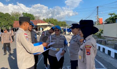 Disiplin-Bukan-Sekedar-Seremoni,-Polres,Sikka-Perkokoh-Barisan-Melalui-Apel-Fungsi-Dan-Operasi-Gaktibplin