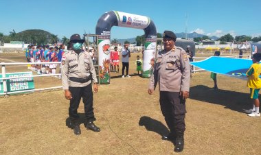 “Laga-Panas,-Pengamanan-Tuntas:-Polres-Sikka-Kawal-Babak-8-Besar-Soeratin-U-17-hingga-Berakhir-Kondusif”